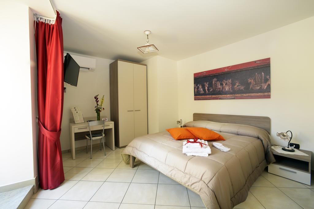 Italia Apartment Naples Extérieur photo